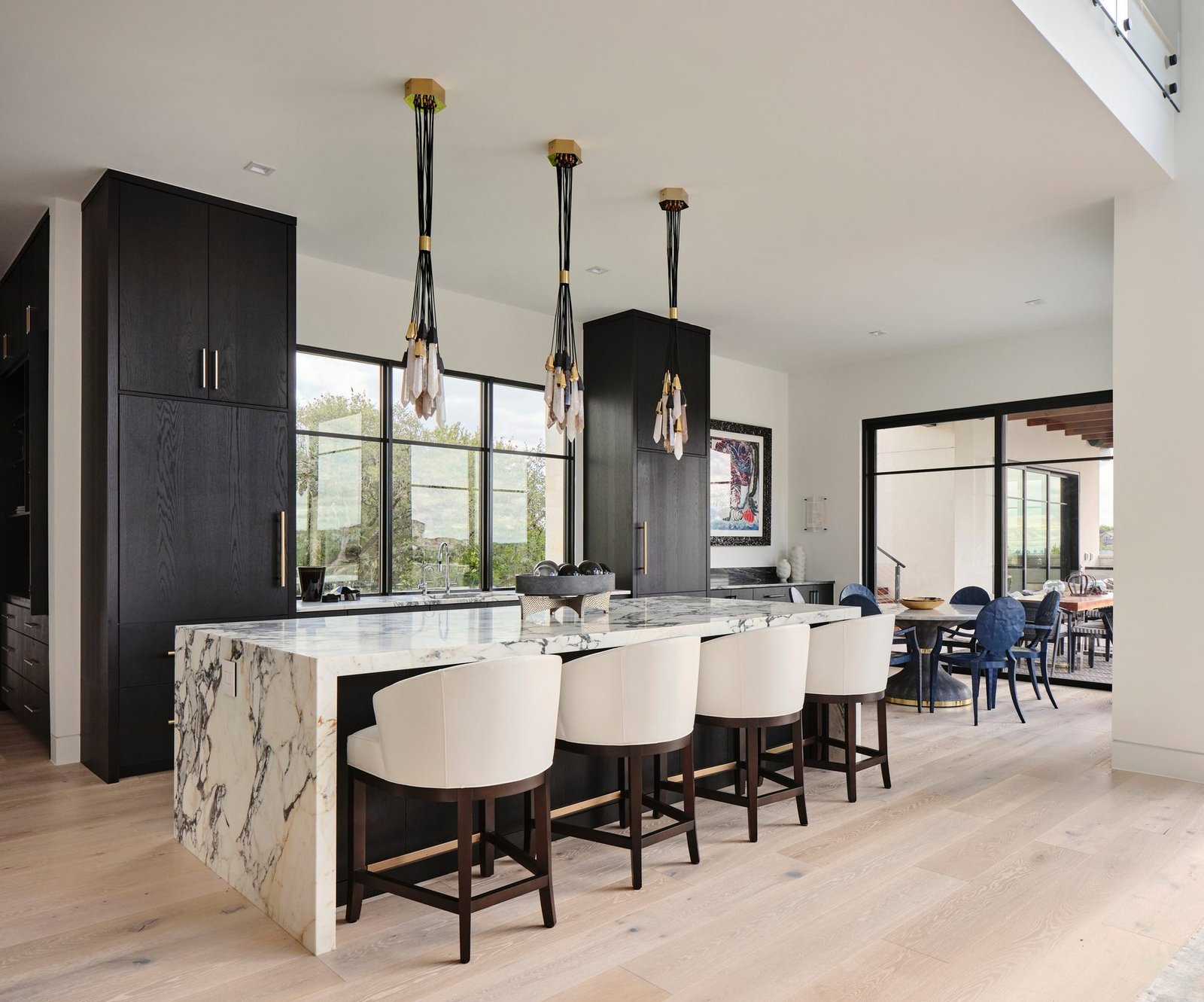 Cantera interior by Lori Caldwell Designs in San Antonio, Texas