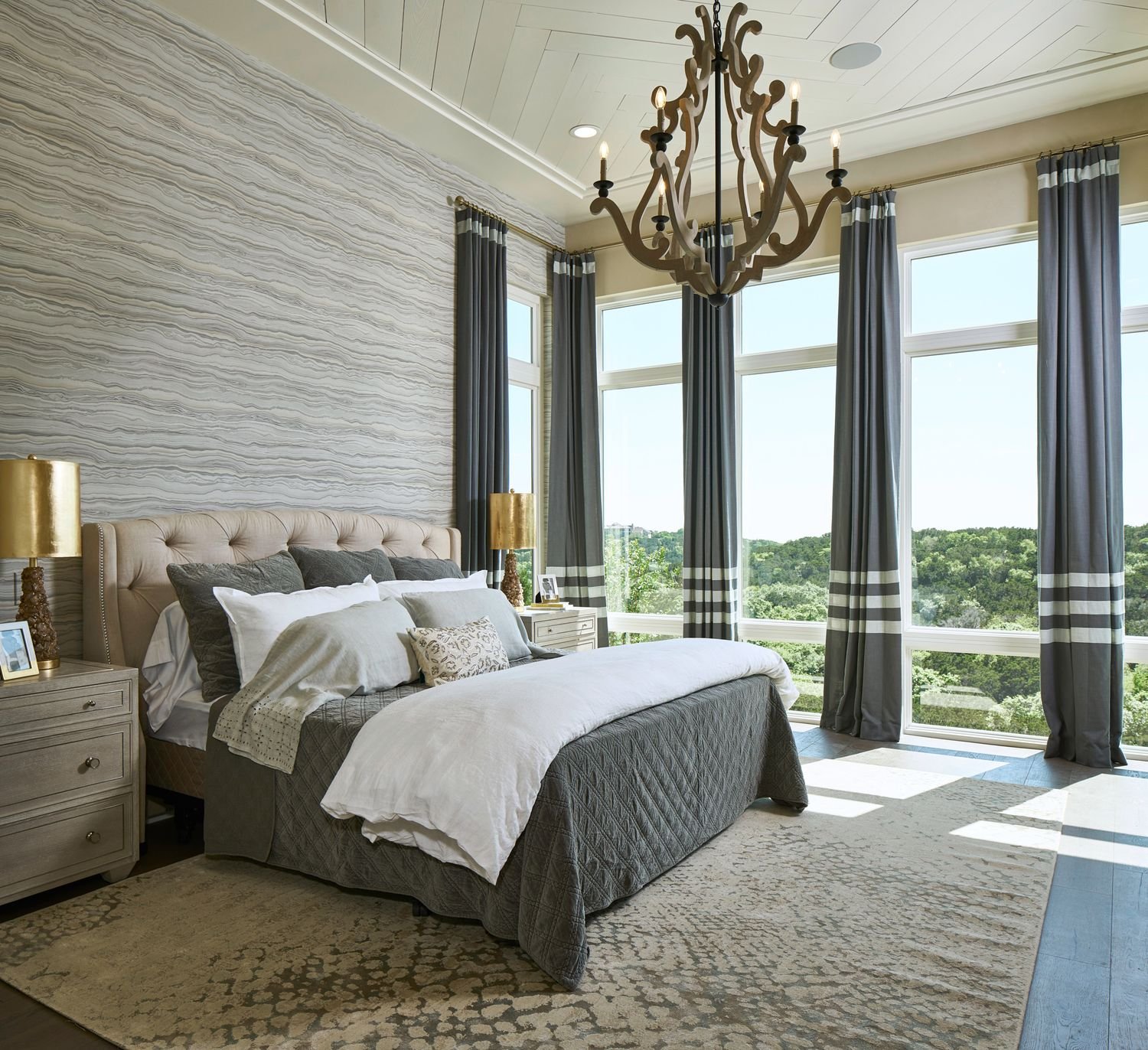 Bella Rose interior by Lori Caldwell Designs in Cresta Bella (view 13)