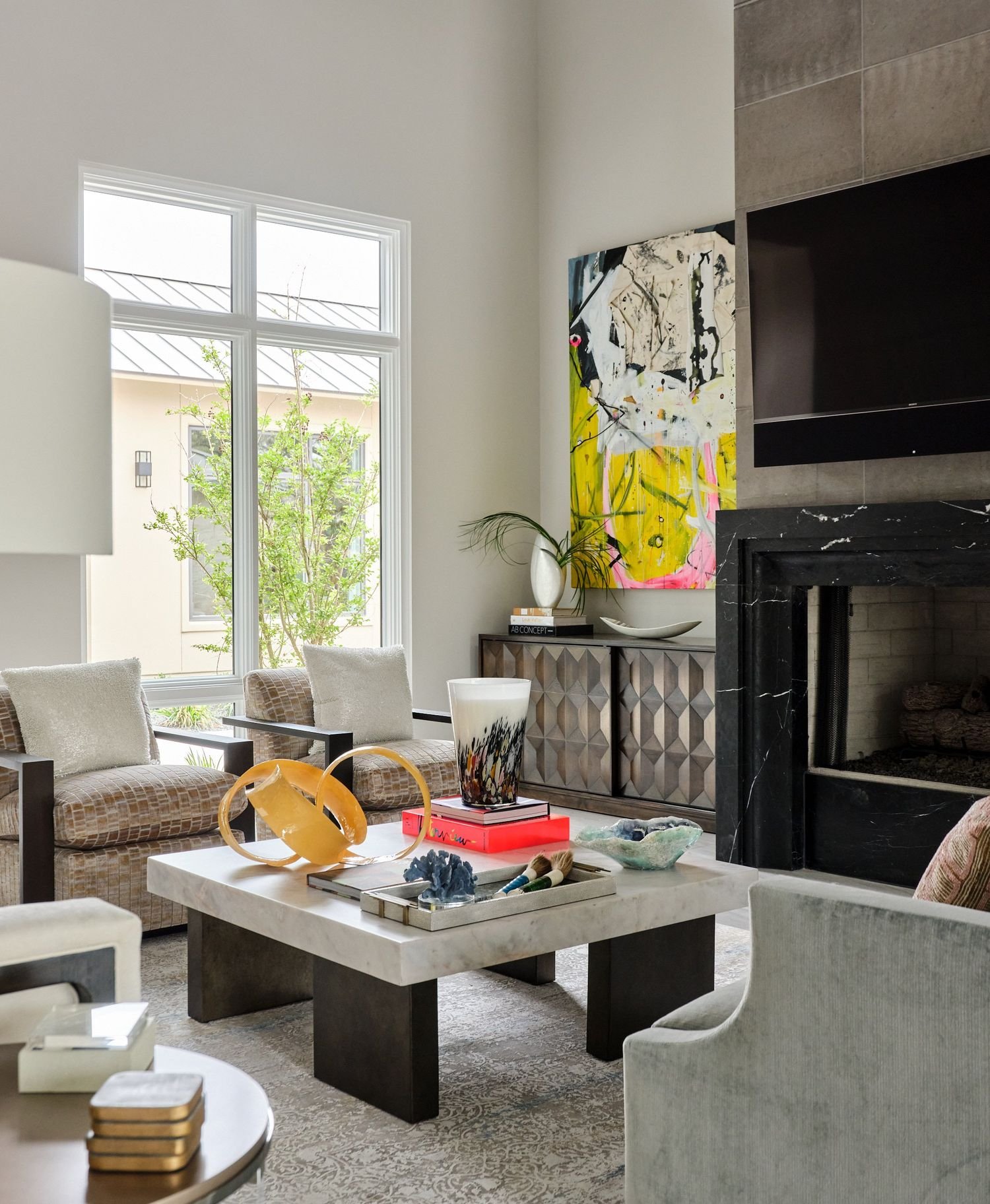 Bent Oak interior by Lori Caldwell Designs in San Antonio, Texas (view 16)