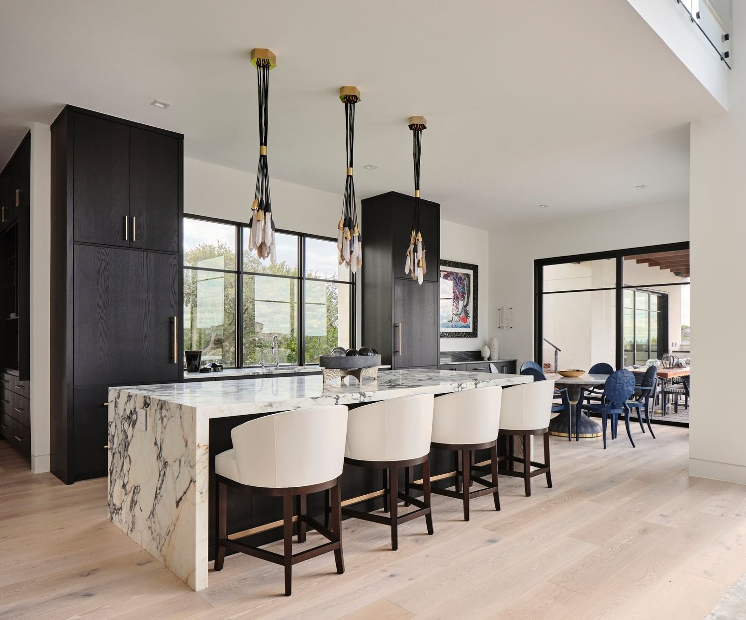 Cantera featured interior by Lori Caldwell Designs in San Antonio, Texas (view 1)