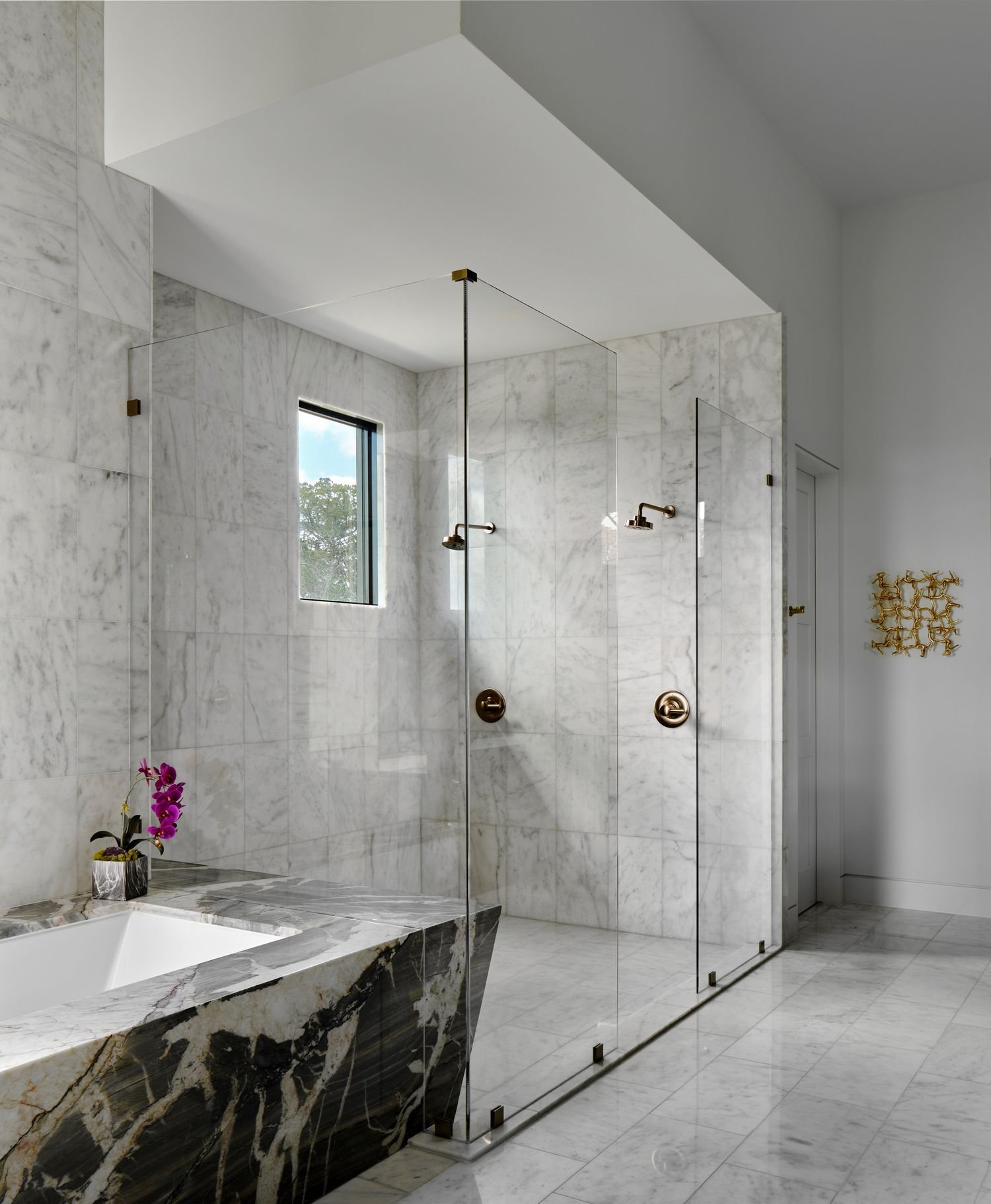 Cantera interior by Lori Caldwell Designs in San Antonio, Texas (view 12)
