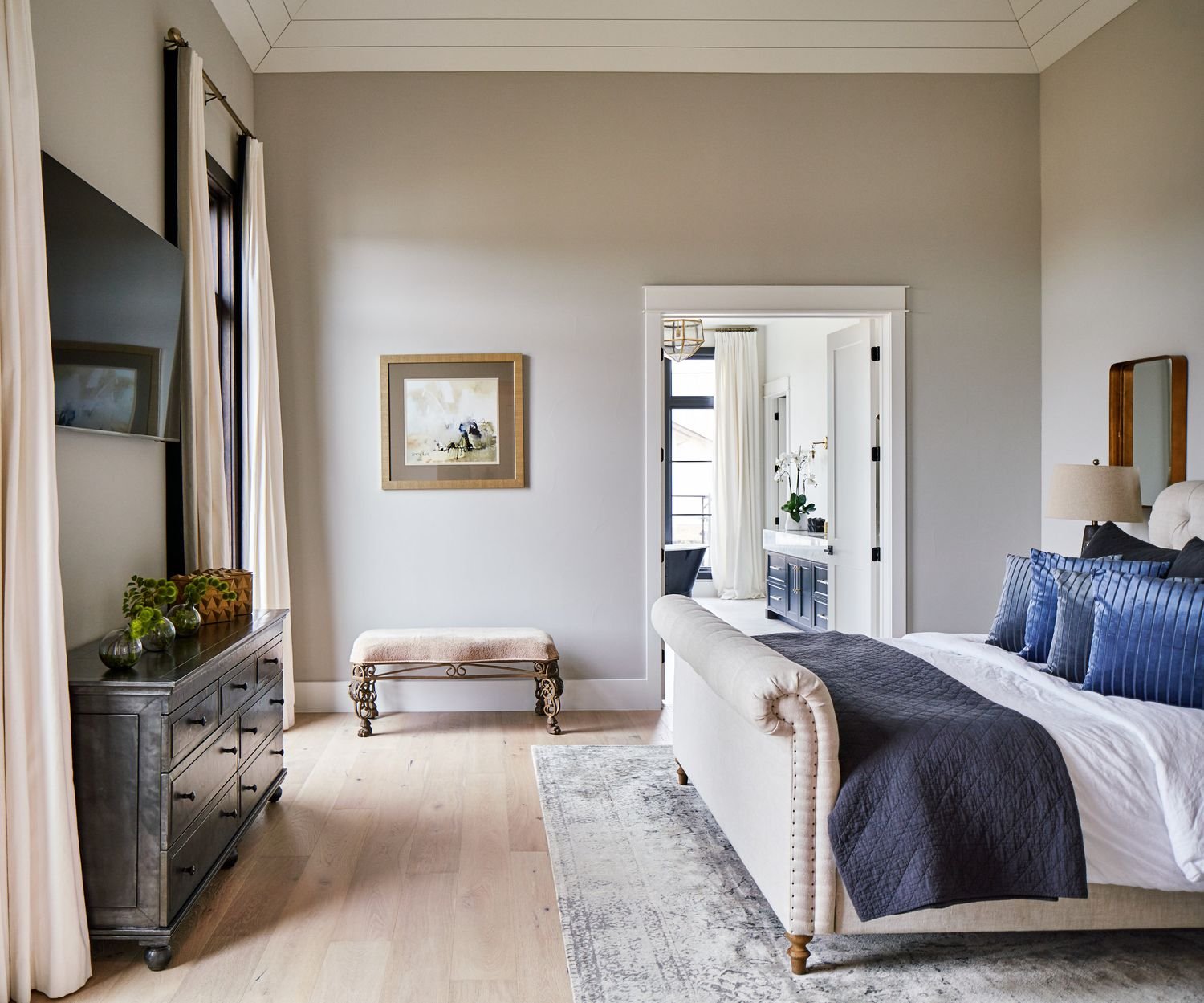 Copper Crest interior by Lori Caldwell Designs in San Antonio, Texas (view 15)