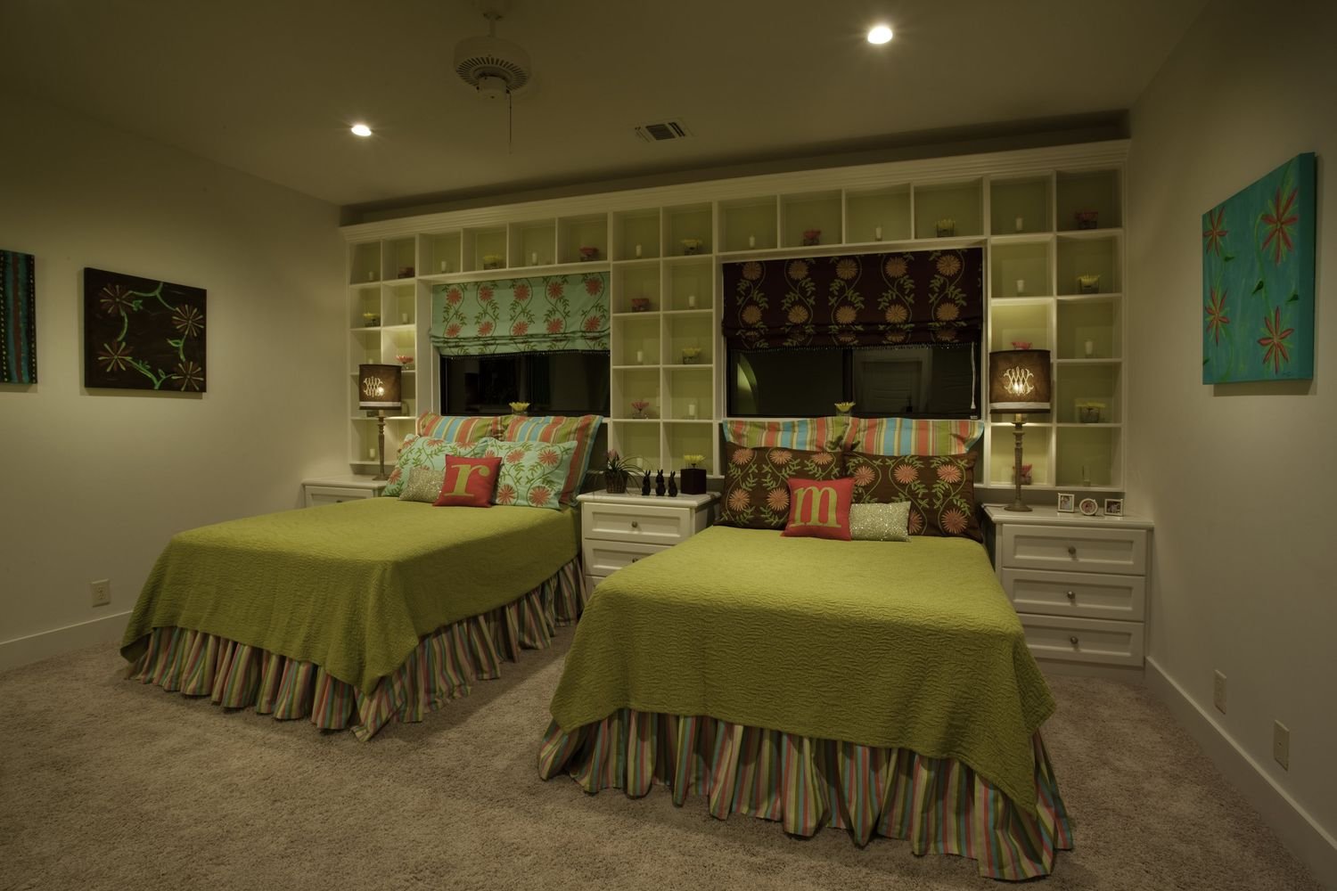 Parade of Homes 2009 interior by Lori Caldwell Designs in San Antonio, Texas (view 37)