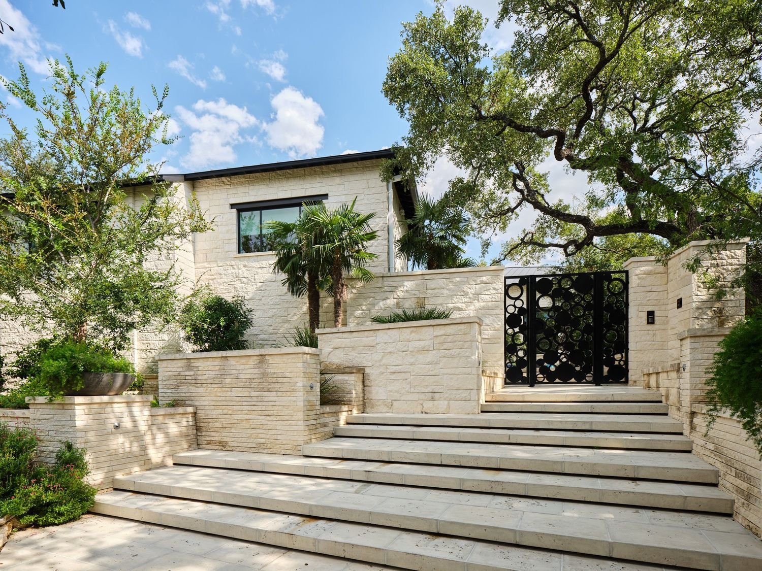 Regents interior by Lori Caldwell Designs in San Antonio, Texas (view 12)