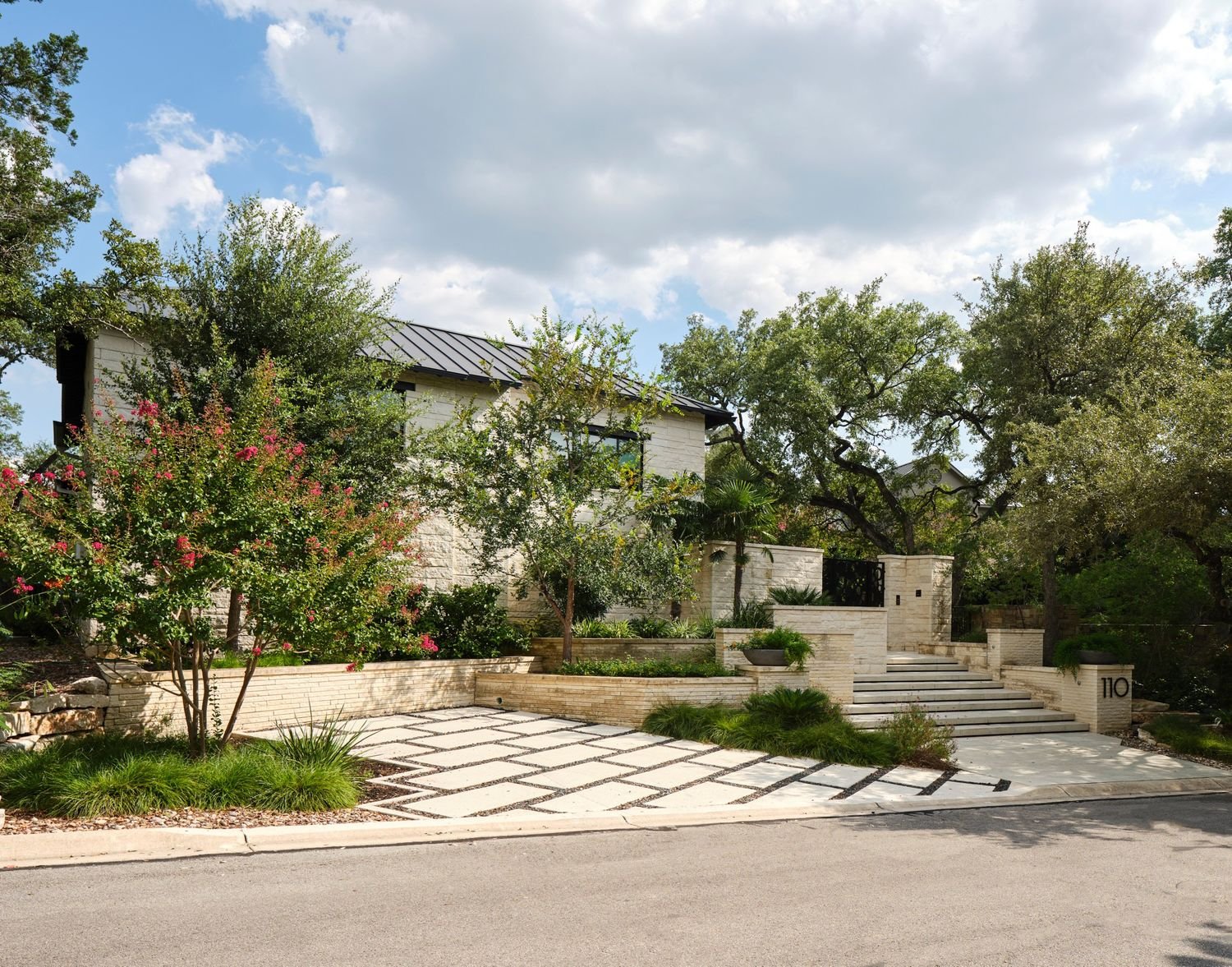 Regents interior by Lori Caldwell Designs in San Antonio, Texas (view 14)