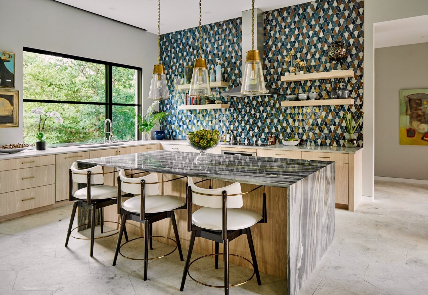 Umbria interior by Lori Caldwell Designs in San Antonio, Texas (view 3)
