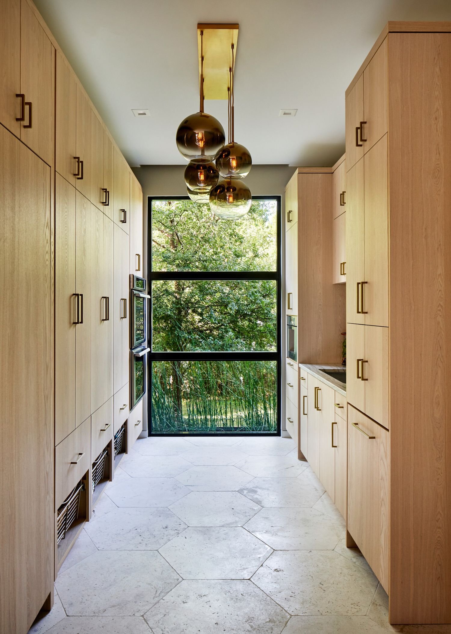 Umbria interior by Lori Caldwell Designs in San Antonio, Texas (view 9)