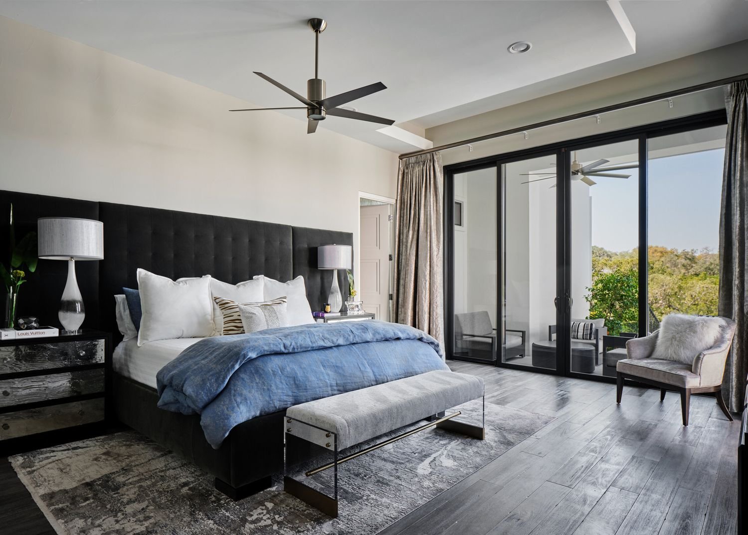 Wellesley interior by Lori Caldwell Designs in San Antonio, Texas (view 8)